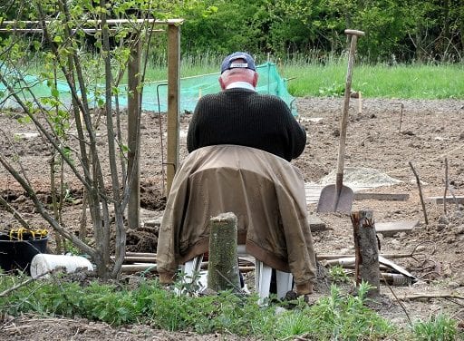 AOW-Leeftijd verhoogt automatisch: Perverse prikkels