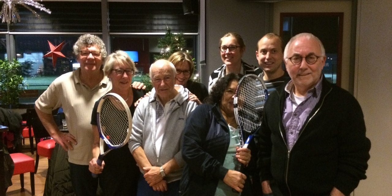 In Beweging: Samen tennissen, ja gezellig!