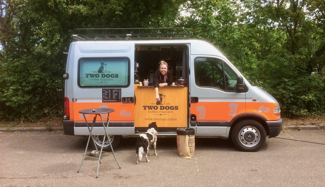 Koffiedrinken met je hond en twee hondenboeken