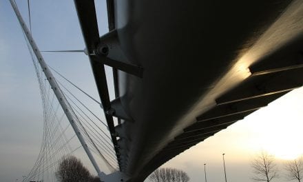 Calatrava in Haarlemmermeer: gauw kijken voor het verroest is