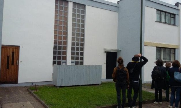 Bezoek aan Bauhaus in Dessau: Zó gewoon is wonen niet!