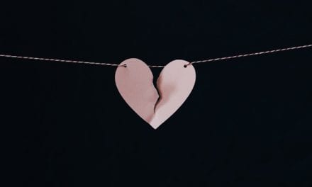 Vijftig en (weer) single: Lat-relatie met eigen man