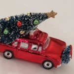 Kerstboom is versierd met herinneringen