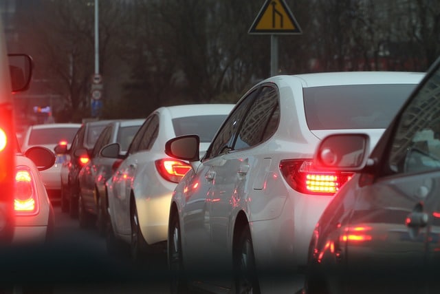 Directiechauffeur onderweg: waarom zou je remmen?