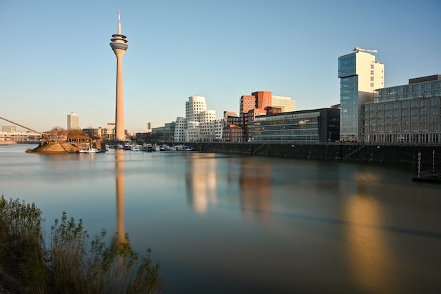 Düsseldorf voor als de zon schijnt