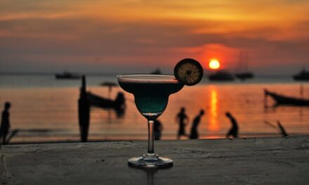 Sex on the beach: niet alleen cocktail in Gambia