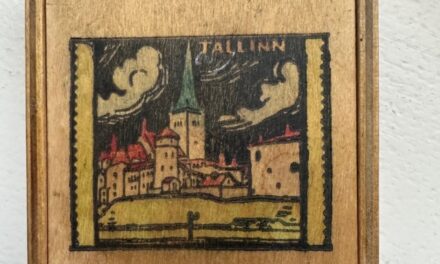 Een houten sigarettendoosje uit Tallinn