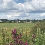 Hollandse zomer: zonnebrand én regenjas