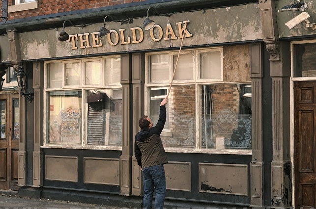 ‘The Old Oak’ biedt hoop in roerige tijden