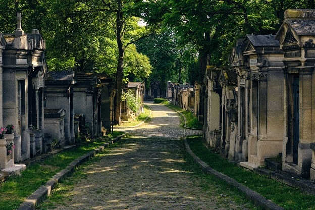 Met ‘Hemel op aarde’ naar Père-Lachaise